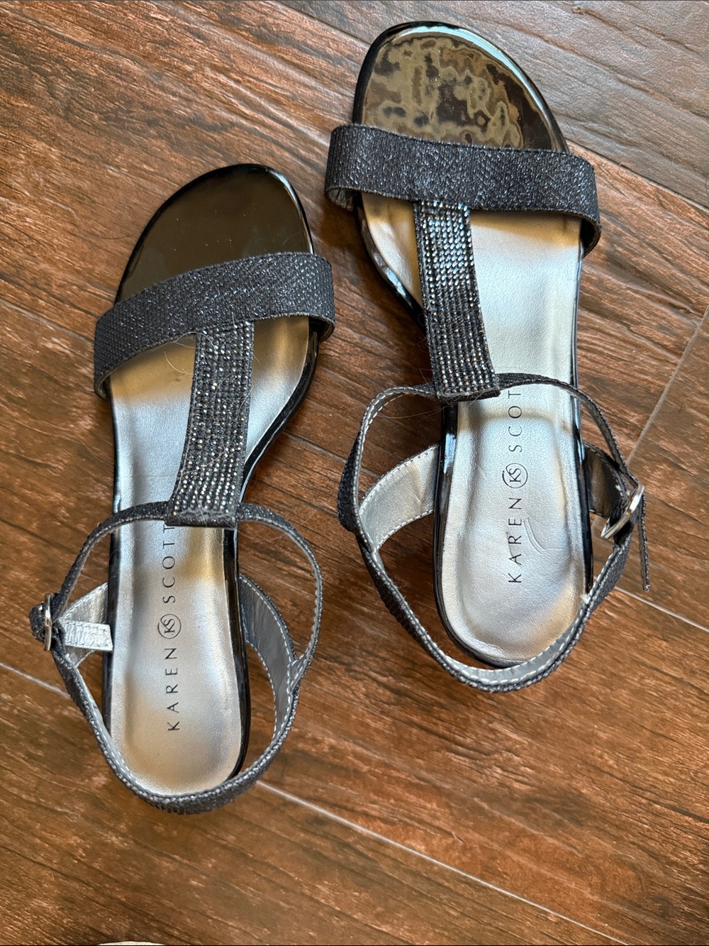 Karen Scott Black Strappy Sparkle Sandals